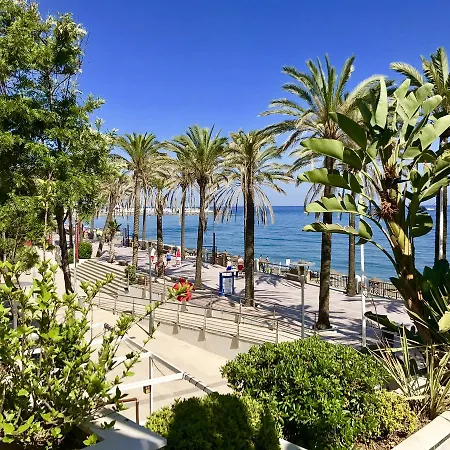 아파트 Superior 3 Bedroom Center Close To 마르베야