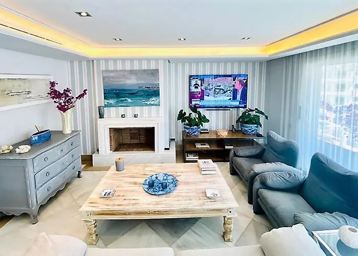 Superior 3 Bedroom Center Close To Apartamento